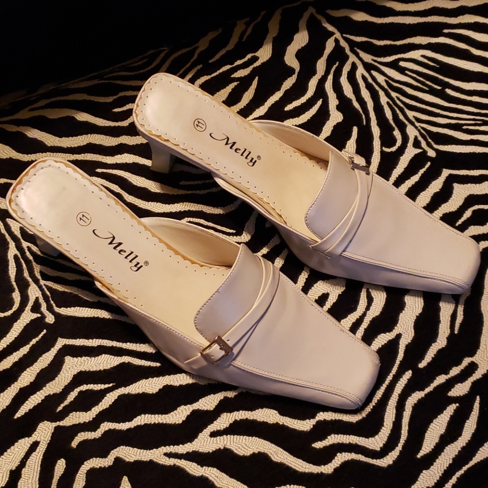 Women's dress mules